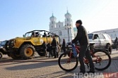 «Мы вярнуліся». На Савецкай плошчы стартавалі спаборніцтвы пазадарожнікаў “Паплавы”